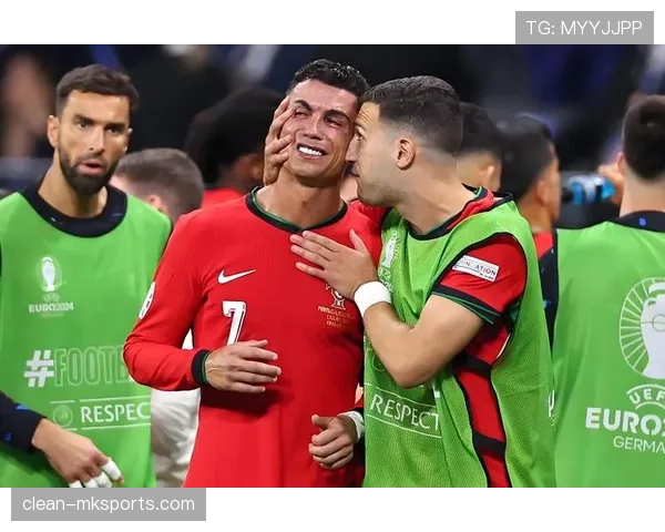 欧洲杯季军争夺战激战落幕：两队闪耀赛场，荣誉与挑战同在