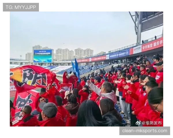 布伦特福德新球场盛大揭幕，球迷热情点燃社区支持热潮