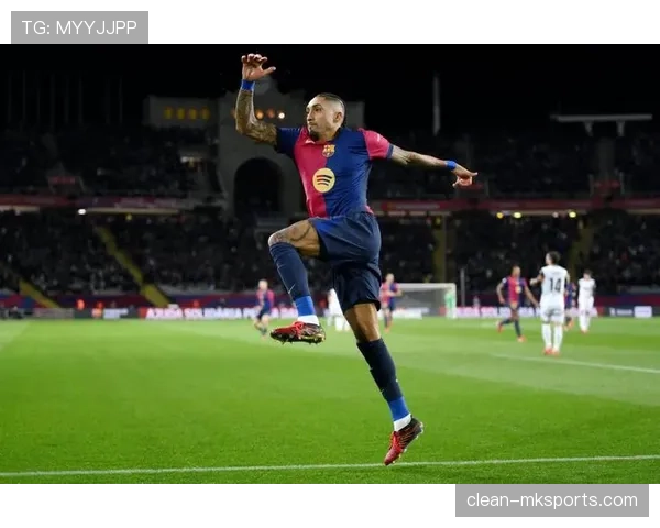 拉菲尼亚：欧冠边路持续制造威胁的输出点解析